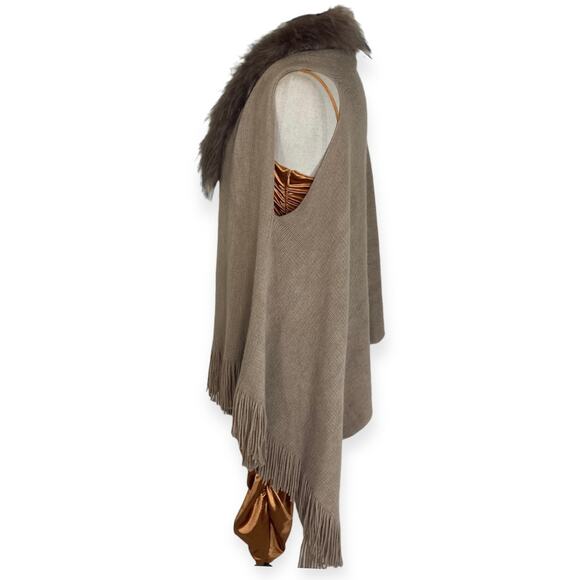 Faux fur fringe brown cape, long sleeveless sweater knit shawl, OSFM - Picture 4 of 6
